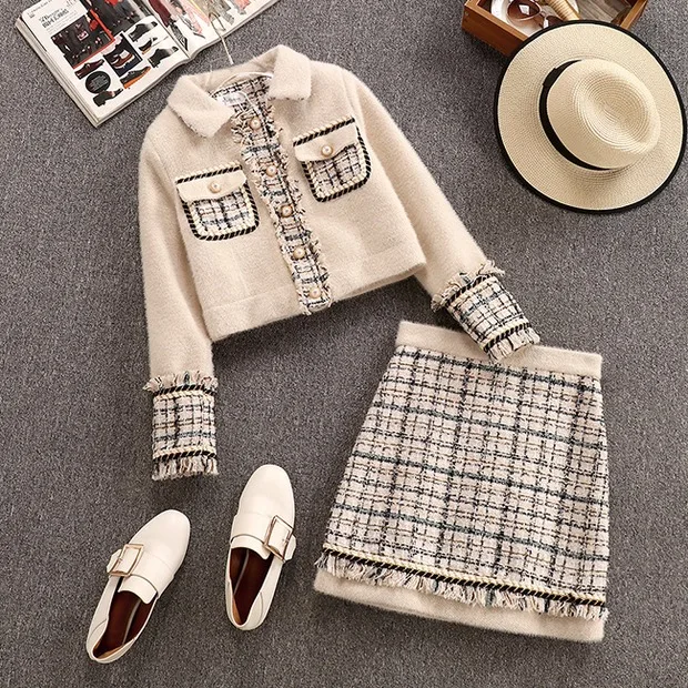 Beige Коллекция года, зимний комплект из двух предметов, из искусственного норкового кашемира, в стиле пэтчворк, твидовый комплект, шерстяная куртка с кисточками и жемчужными карманами комплект из пальто и мини-юбки в клетку - Color: Beige