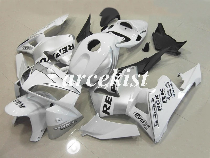 4 подарки ABS мотоцикл обтекатель комплект подходит для CBR600RR F5 2005 2006 05 06 cbr600 600RR Кузов Набор красный синий белый красный - Цвет: white silver