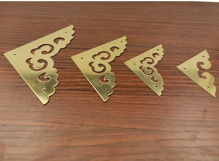 4pcs Retro Corner Brackets cabinet door frame decorantion angle book wooden jewelry box Brass furniture metal accessories