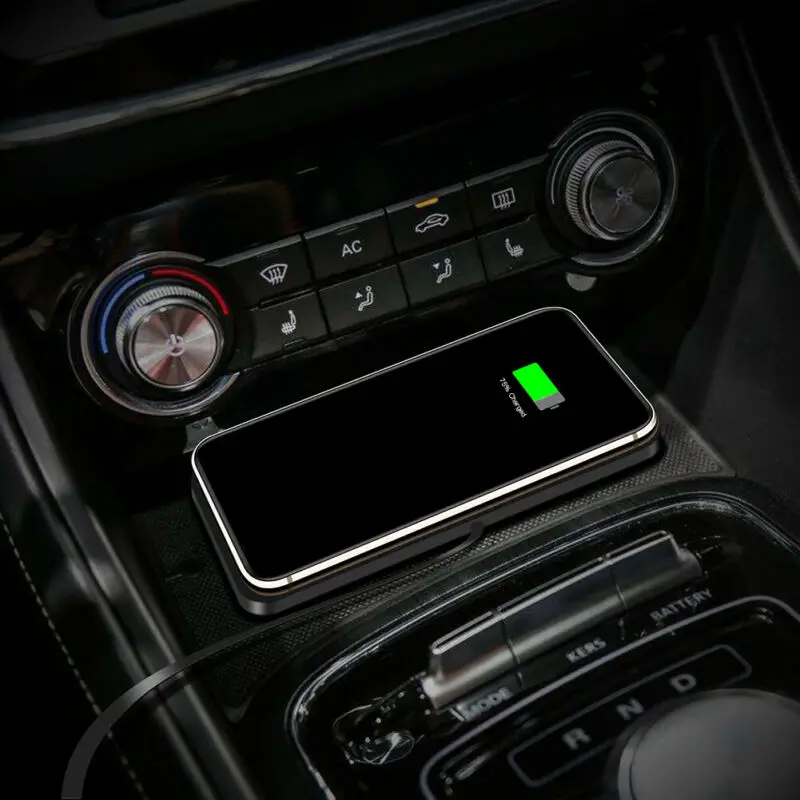 Universal QI Wireless Car Phone Charger Fast Charging Pad Mat For iPhone Samsung Huwei Xiaomi 10W Fast Chargers