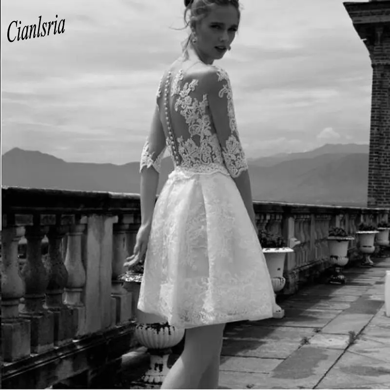 

Elegant O-Neck See Through Back Short Mini Wedding Dress Half Sleeves Appliques Lace Illusion Above Knee Bridal Wedding Dress