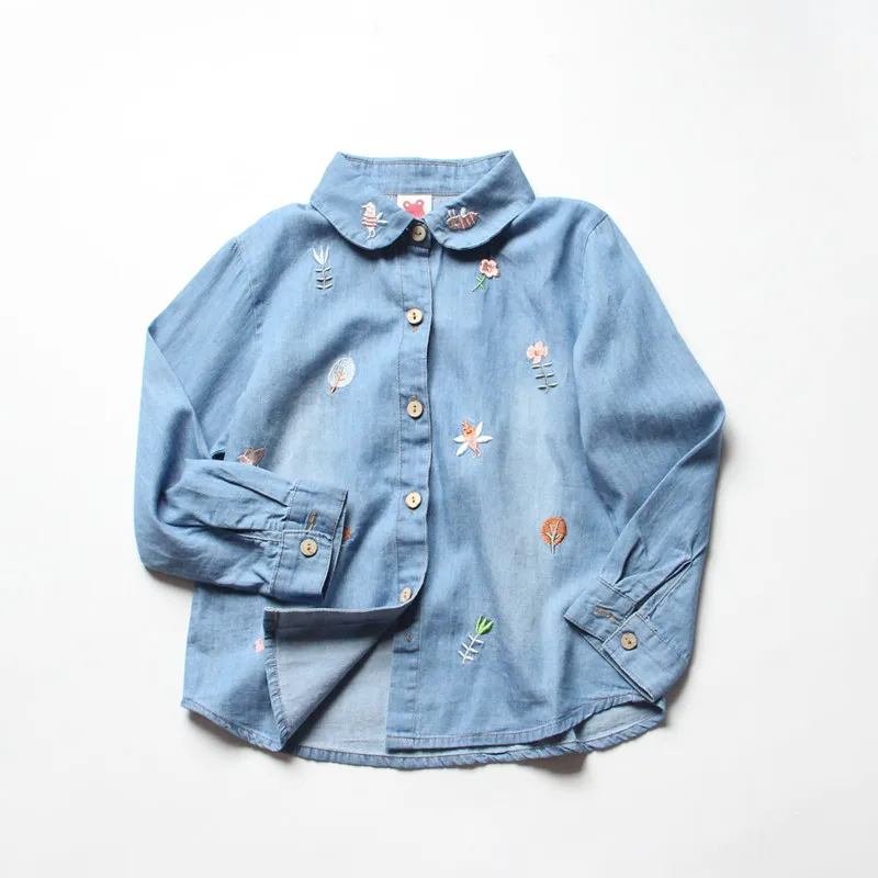 

Girls' long-sleeved cotton shirt children's white denim shirt bee embroidery lapel bottoming shirt 2020 spring 1