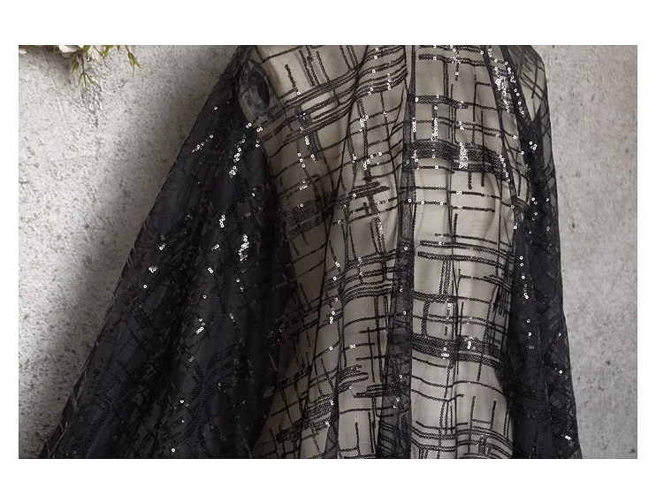 Золотые блестки вышитые кружева ткань, золотые блестки решетки, черная ткань для свадебного декора