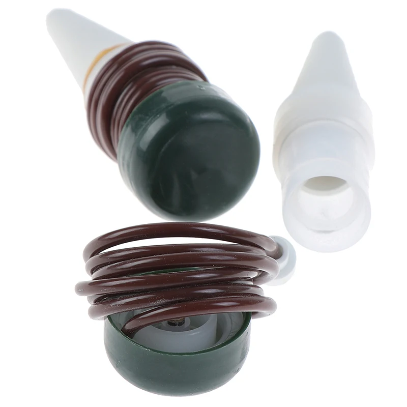 2PCS Garden Automatic Watering Tool Indoor Auto Drip Irrigation Watering System Plant Waterers spike for Novelty Households