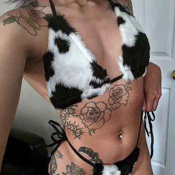 

Fashion Black And White Hairy Bra Sexy Halter Low Neckline Backless Back Bandage Warm Crop Top 2019 Autumn Clubwear Chic Bras