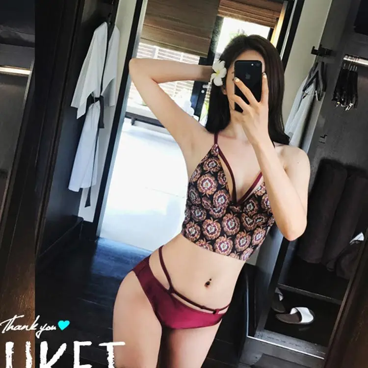 

2017 South Korea New Style Large Bust Small Bust Gathering Bikini Sexy Split Type Two-Piece Set Triangular Hollow out Bathing Su
