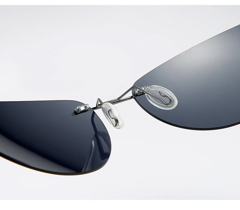 14987477624_1957088716