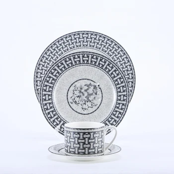 

Luxury Porcelain Dinner Plate Set with Logo Ceramic Dessert Plate Dinnerware Kitchen Accessories Round Party Wedding Dishes Tray