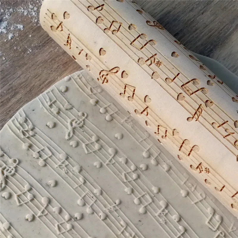 

2019 Wooden Embossing Rolling Pin Christmas Party Cookies Baking Noodle Biscuit Cake Dough Rolling Tool Musical Note Cat Pattern