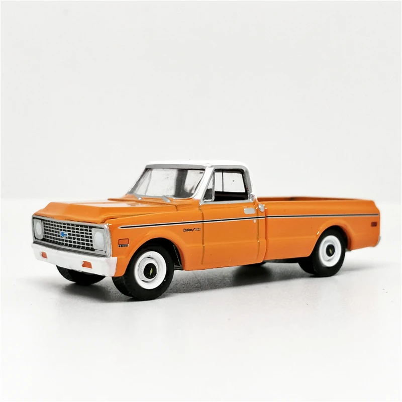 Greenlight 1: 64 1971 Chevrolet C-10 оранжевого и белого цветов в стиле хип без коробки