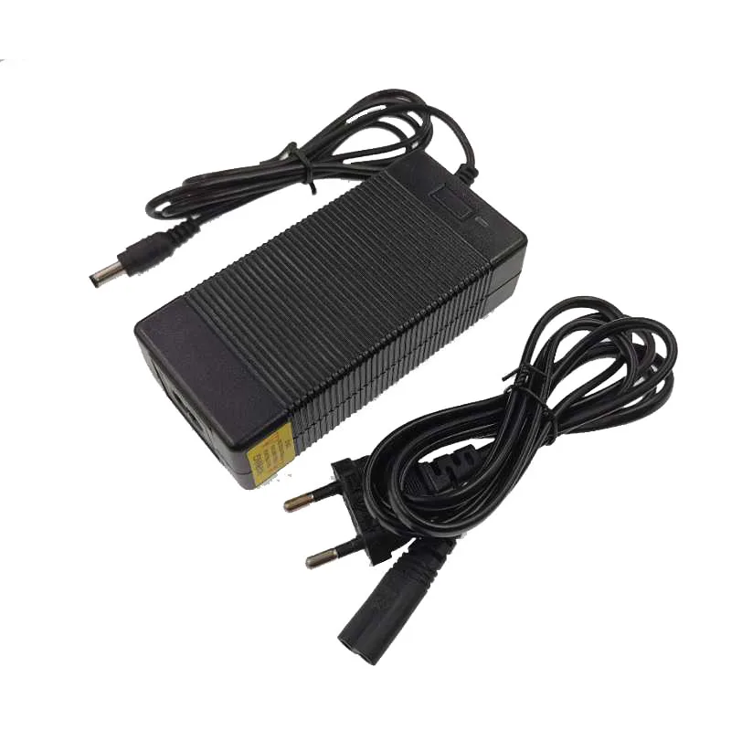 Chargeur multiport 14.6V 3A pour batterie LiFePO4 4S