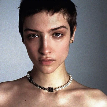 

Street Hip Hop Pearl Letter Stainless Steel Clavicle Chain Elastic Chocker Gothic Charm Ladies Jewelry