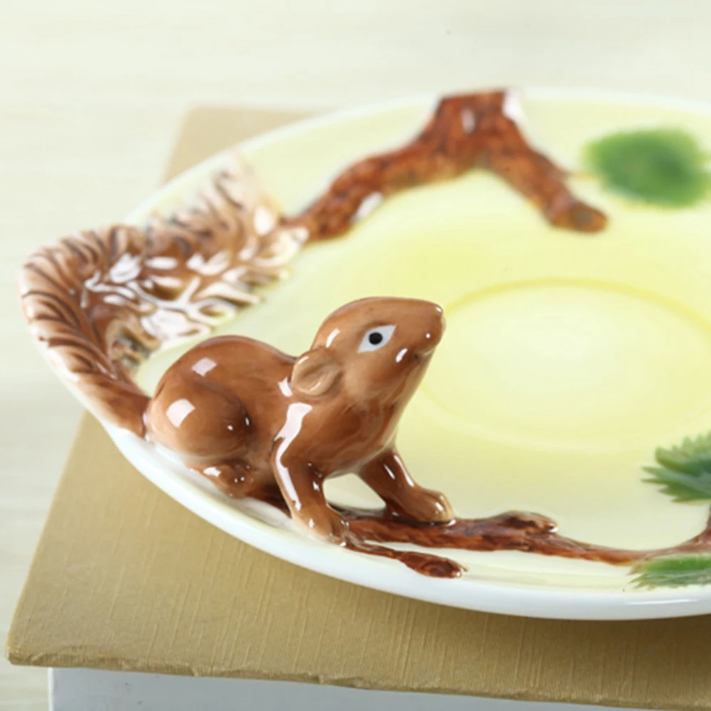 Кофейная кружка с блюдцем и ложкой с 3D рисунком белки, набор фарфоровых керамических чайных чашек, коллекция домашнего искусства, подарок на свадьбу, день рождения