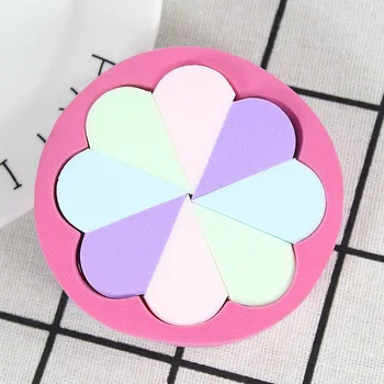 

8Pcs Pack Triangle Shaped Candy Color Soft Face Cleaning Pad Puff Cosmetic Puff Clean Sponge Wash Face Makeup Sponge Gifts