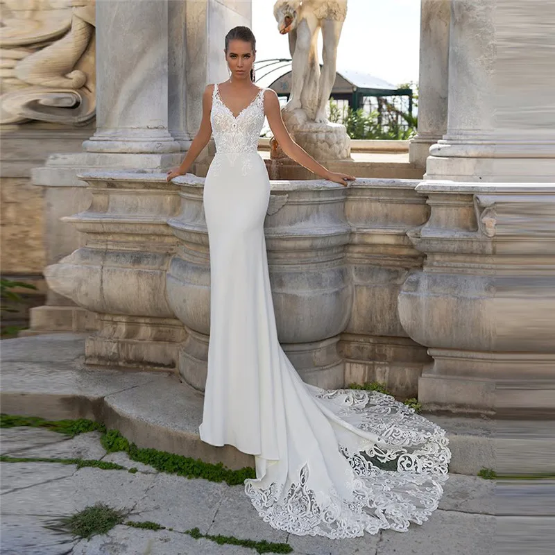

V-Neck Lace Appliques Mermaid Wedding Dress Natural Slim 2021 Sleeveless Lower Backless Bridal Gowns Slim Fishtail Fitted Bride