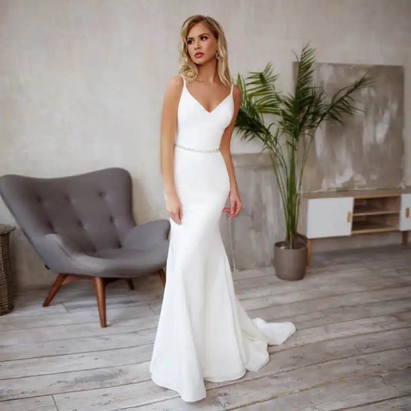 Simple mermaid wedding gown Clearance