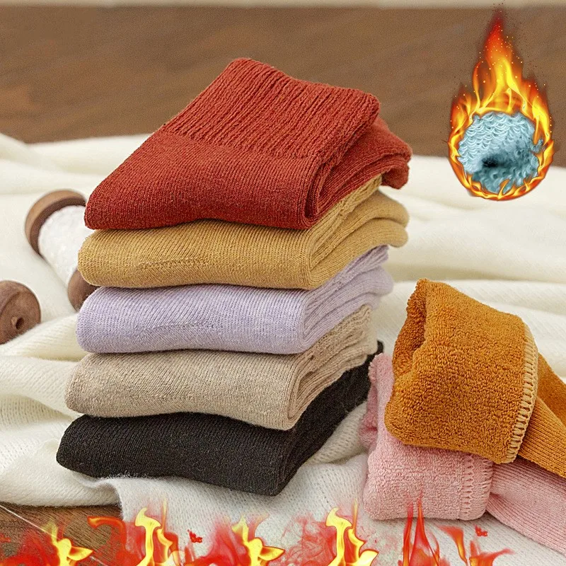 

1pair Thick Warm Wool terry towel Women Sock Colorful Socks Gift Free size cute sokken New Winter Vintage Christmas soild Socks