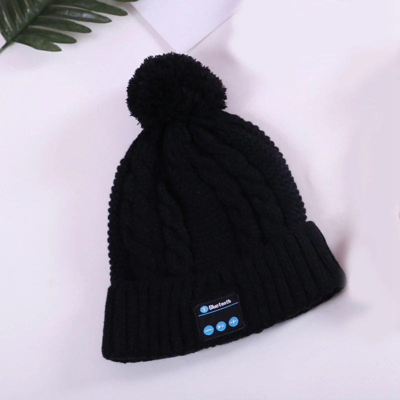 Newly Warm Beanie Hat Wireless Bluetooth Smart Cap Headset Headphone Speaker with Mic