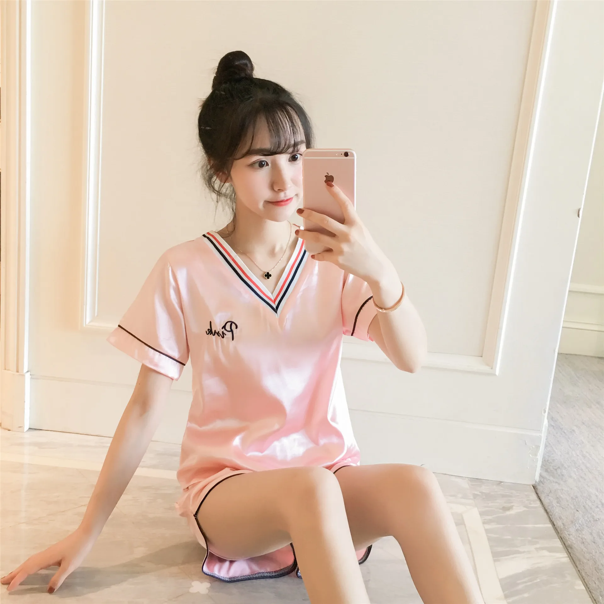 

Dream Friends Drawstring Top Pink Pajamas Women's Xia Bing Silk Short Sleeve Korean-style Spring And Autumn Thin Sweet-Outer Wea