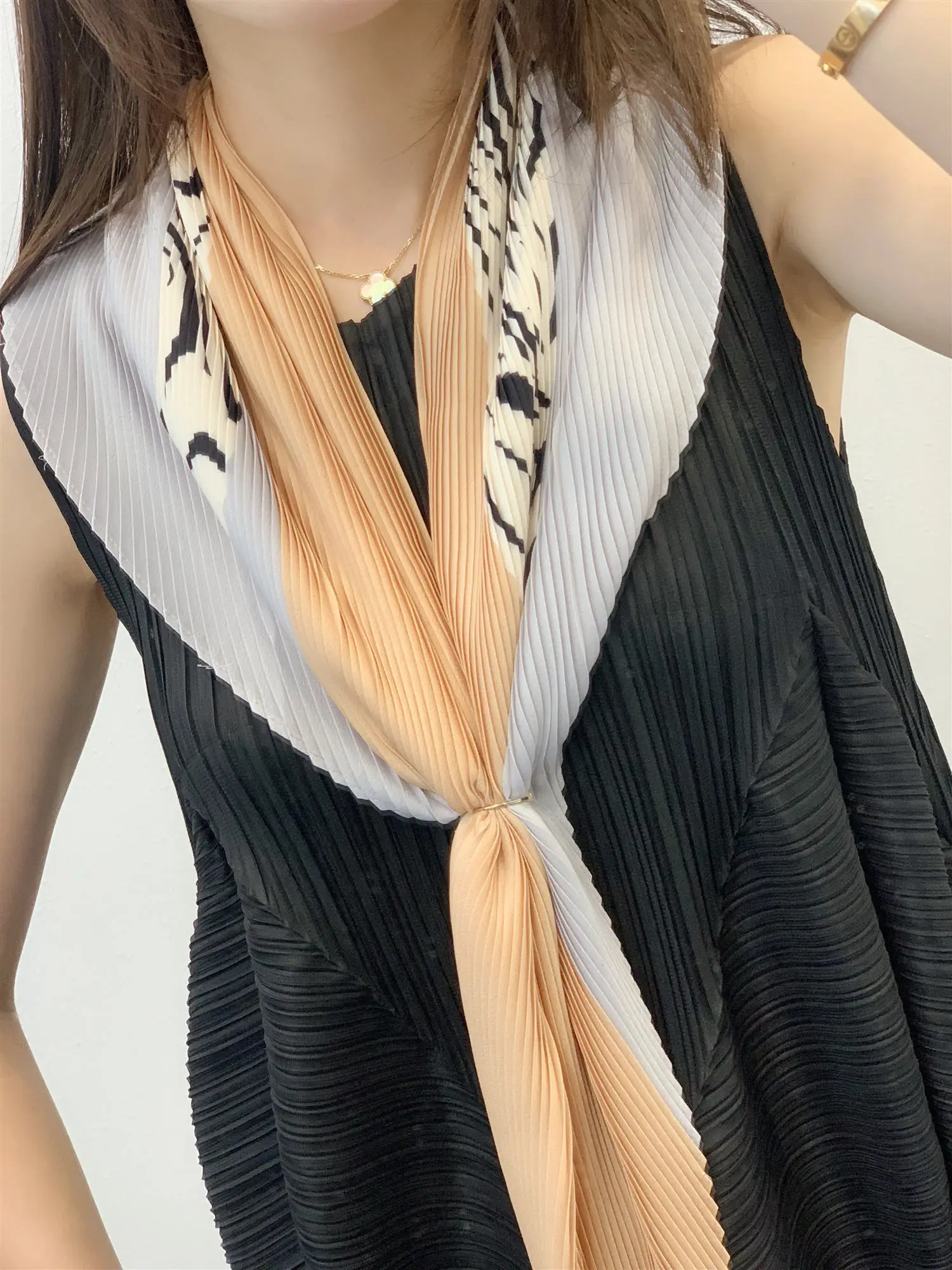 Женский шарф Issey fold style шифон Солнцезащитная шаль Осень-зима произвольный Шелковый шарф
