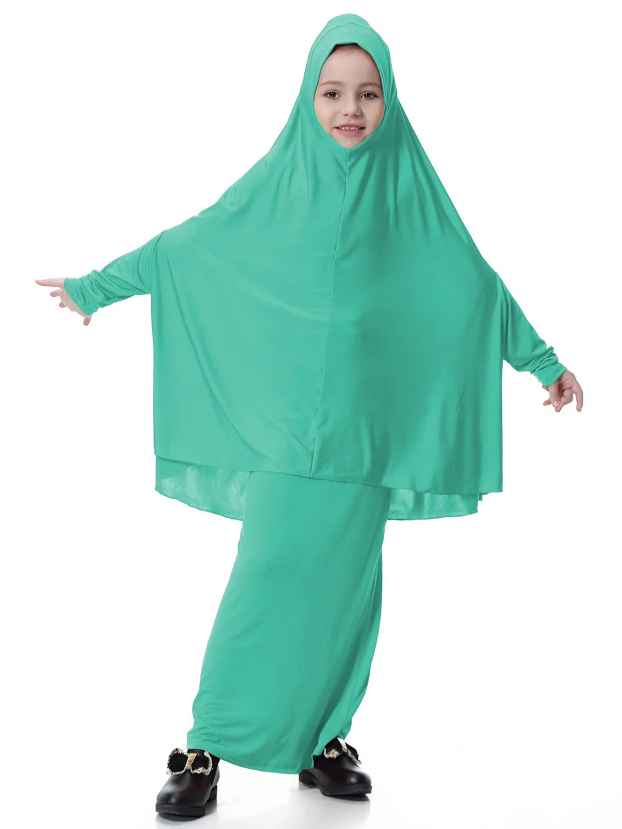 light green.jpg
