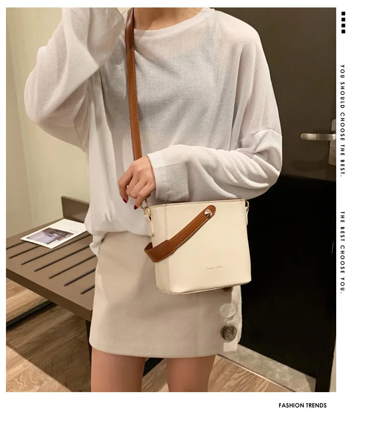 

Fairy small bag female 2019 spring new wave Korean version of the simple fashion chain shoulder Messenger bag portable bucket ba
