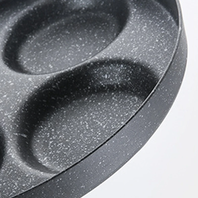 1Pcs Egg Pot Four Holes Omelette Pot Hot Pot Making Frying Pan Creative Non-Stick No Fumes Breakfast Barbecue Pot Cooking Pot