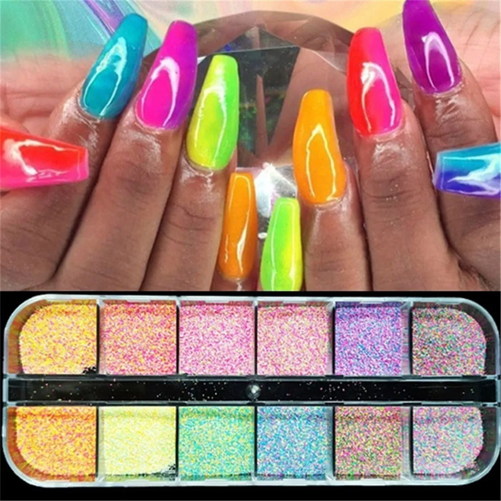 12-Grids-Box-Holographic-Rainbow-Nails-Glitter-Dust-DIY-Summer-Charm-Pigment-Chrome-Nail-Powder-Flakes(1)
