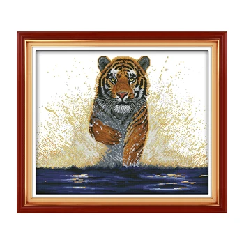 

Joy Sunday New Arrival King back Animal Style CROSS-STITCH SetHandmade DIY Embroidery Kits for Home Decor and Surprise Gift