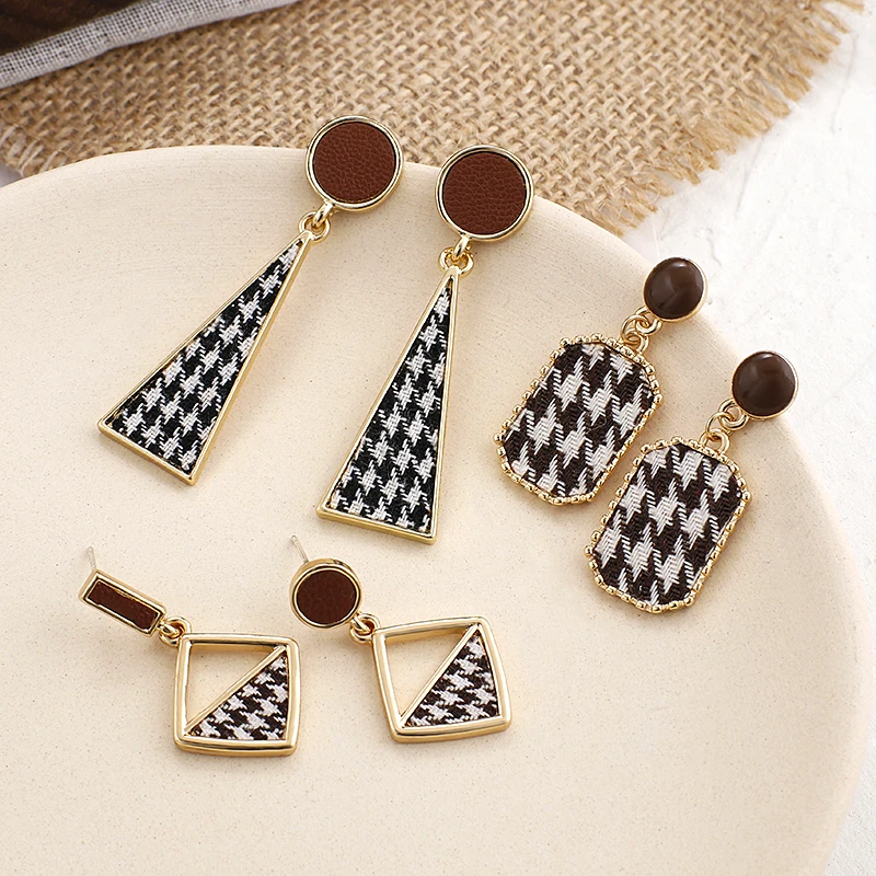 AENSOA Vintage Black White Plaid Cloth Geometric Drop Earrings For Women Alloy Lattice Fabric Statement Earring Trendy Jewelry