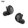 Earphones & Headphones
