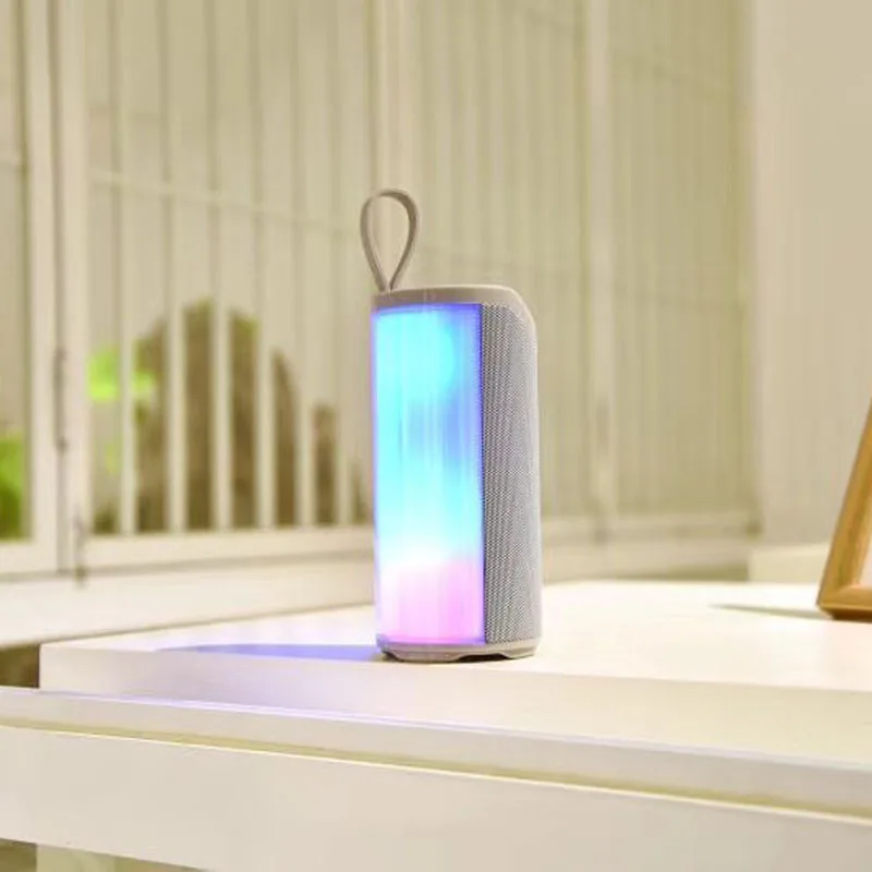 Bluetooth динамик Стерео кожа портативный колонка 5 Flash стиль светодиодный сабвуфер беспроводной открытый музыкальный центр коробка FM радио TF карта