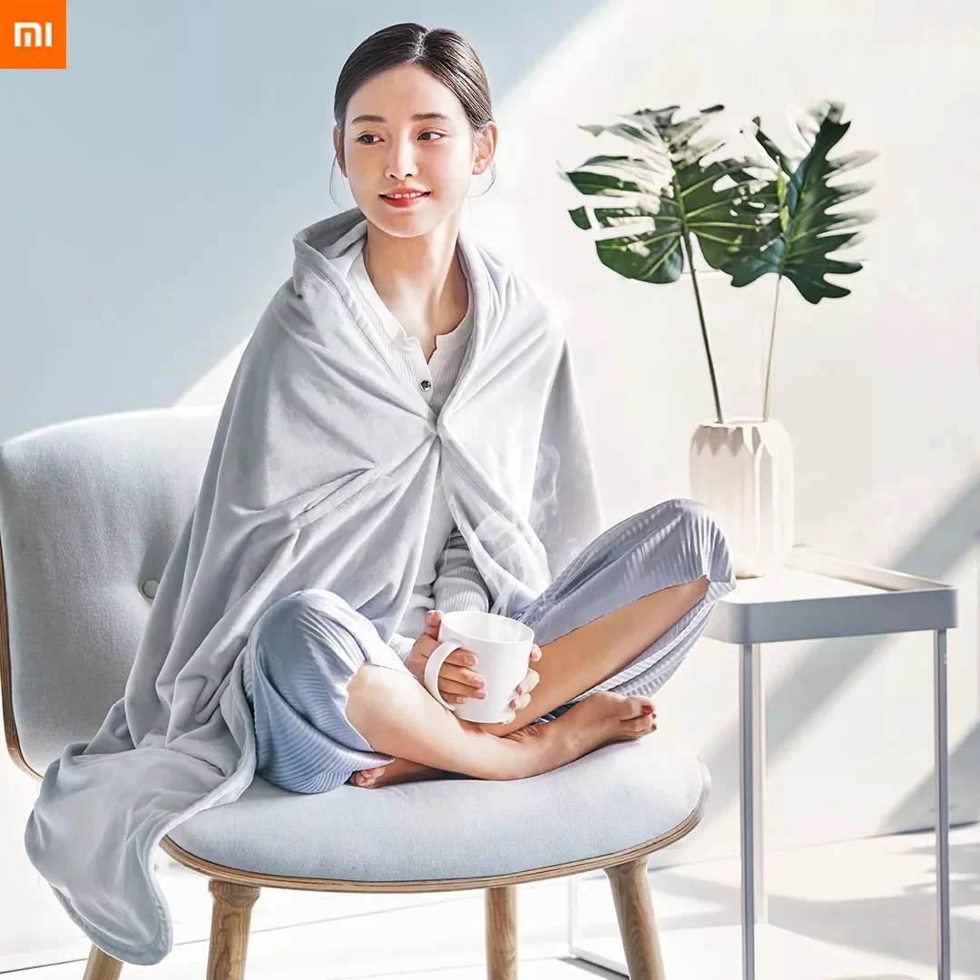 

Youpin AIKa Graphene Heating Home Blanket Intelligent Temperature Controlled 3 Speeds 10 Seconds Heat