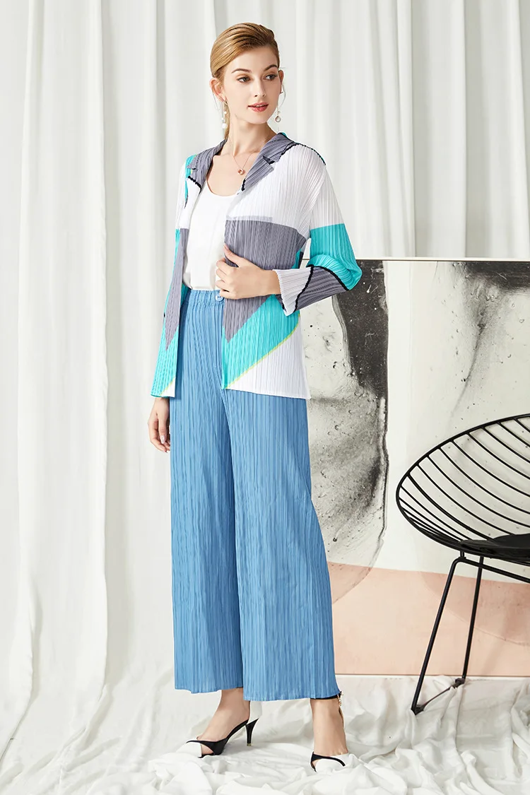 

Хит продаж, Модный Кардиган с длинным рукавом, отложным воротником и геометрическим принтом