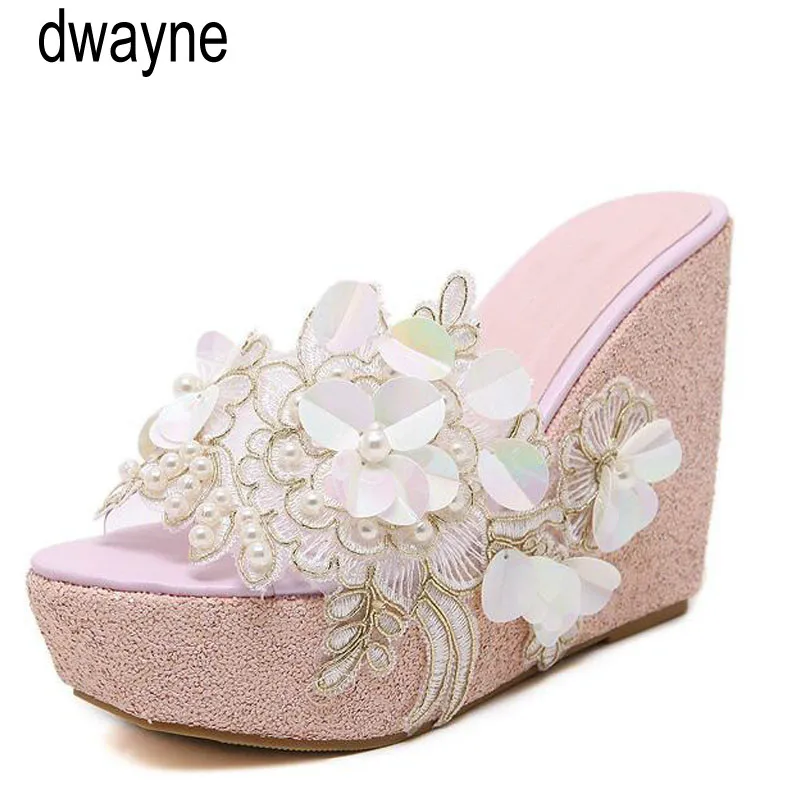 

2019 Bling Wedges 2018 Lady Summer Sandals Sequined Cloth Glitter Platform Slides String Bead Flowers Shoes Woman Slippers TYH7