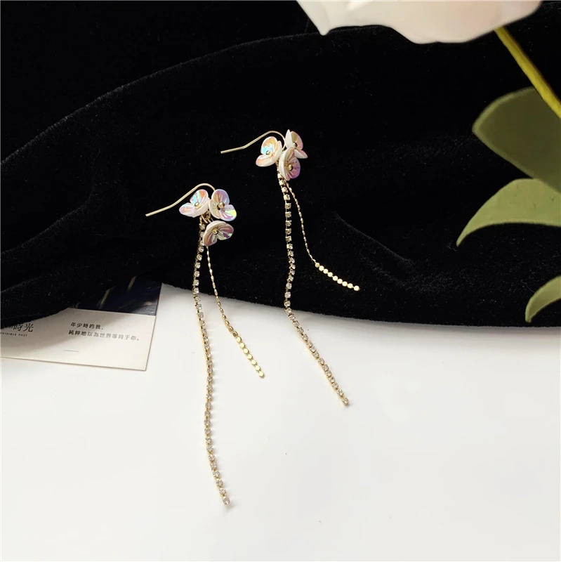 

YANGLIUJIA temperament contracted super sweet fairy small air fragrance long tassels texture flower girl studs earrings