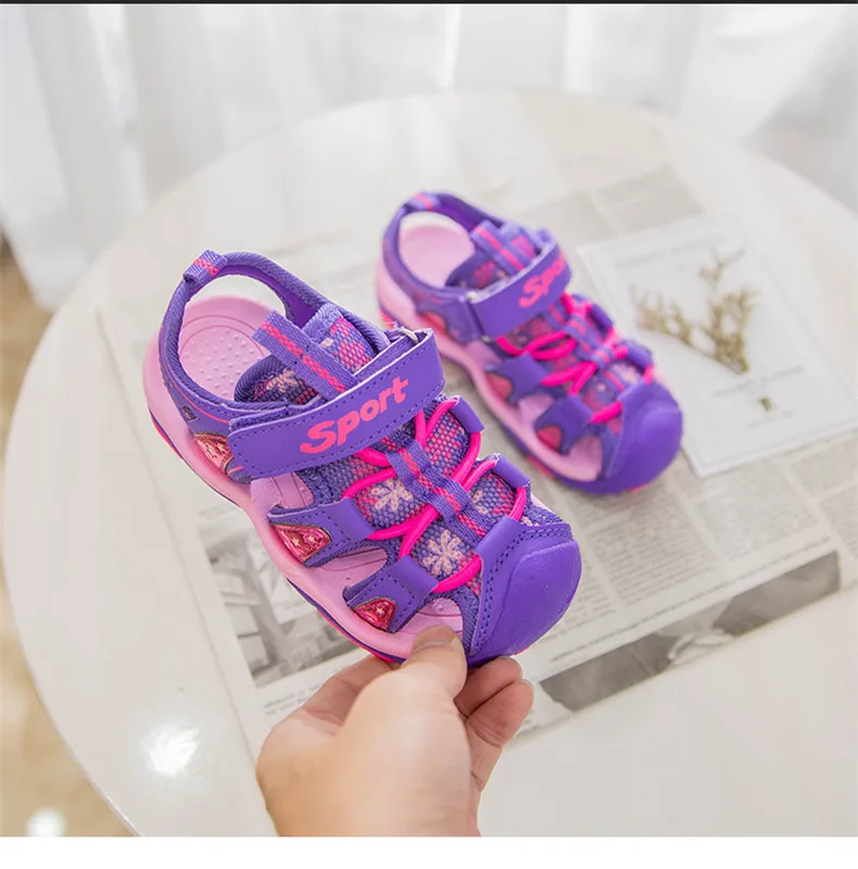 CYSINCOS/детские сандалии; коллекция 2019 года; Новое поступление; летняя модная кожаная обувь для девочек; пляжные сандалии для мальчиков;