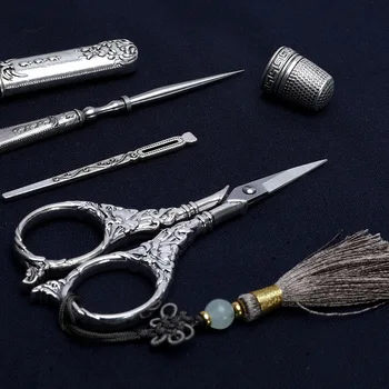 

1 Set Retro Tailor's Scissors Vintage Scissors Needle Storage Tube Awl Needle Thimble Embroidery Sewing Supplies Fabric Scissors