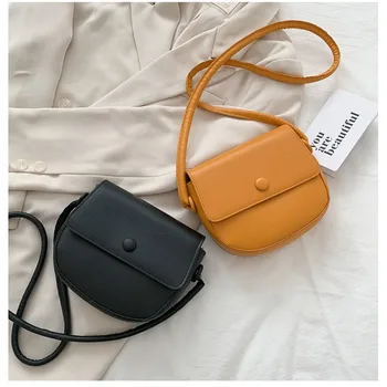 

Women Bags Sling Bag Classic Retro PU Leather Shoulder Crossbody Bags Fashion Totes Bags Simple Casual Small Saddle Bags