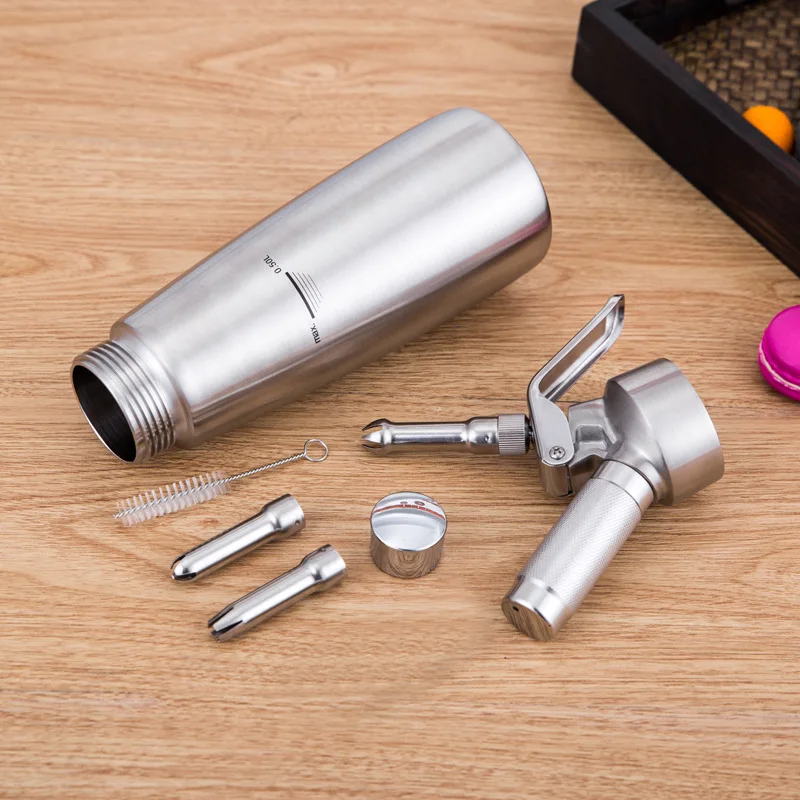  Stainless Steel Whipped Cream Dispenser Bundle with Three Nozzles Kitchen Cream Dispenser Dessert T - 4000607164581