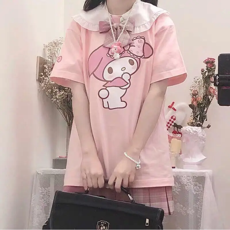 Camiseta japonesa de manga corta con estampado de dibujos animados para mujer, blusa rosa con cuello de muñeca, playera holgada suave para chica