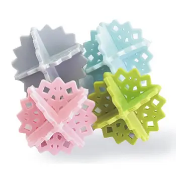 

4pcs PVC Laundry Washing Machine Tumble Balls Clean & Soften Clothes Wash Ball -Decontamination Anti-winding Washing Accessories