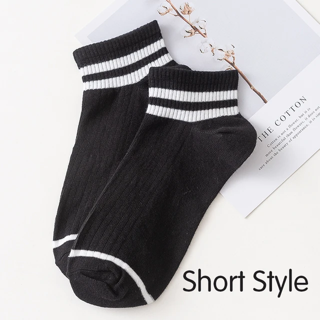 Funny Cute Cotton Loose Striped Crew Socks Women Fashion Colorful Harajuku Designer Retro Long Socks New Year Christmas Gifts 4