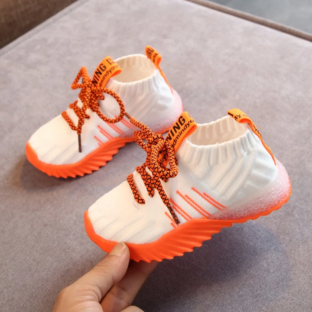 2019 kids sneakers lights colorful radiant shoes LED flash kids sneakers boys non-slip kids sneakers girls krampon futbol 40J23 (18)