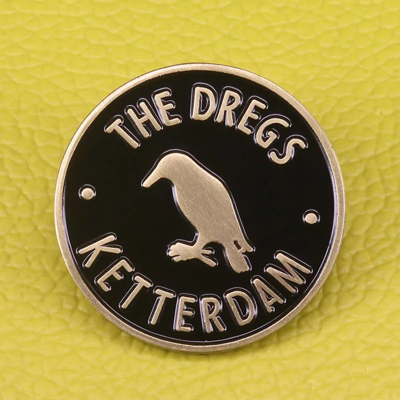 Dregs gang membership enamel pin inspired by Six of Crows Must be worn especially while eating waffles or wearing scheming face. | Украшения