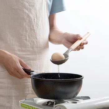 

5pcs Kitchen Utensil Kit Wooden Handle Silicone Nonstick Heat Resistant Soup Ladle Slotted Spoon Scraper Oil Brush Whisk