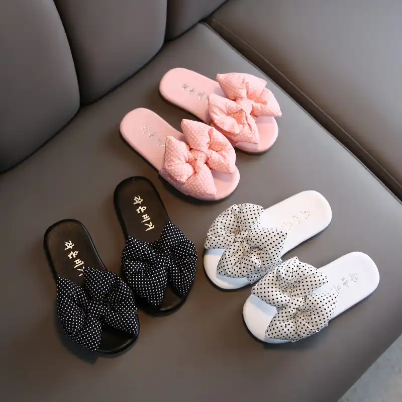 New girls slipper Outlet