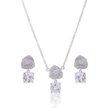 

New Wholesale Korean Jewelry sets Cubic Zircon micro paved five leaf flower elegant wedding stud earrings for women