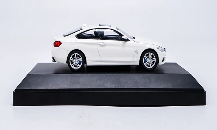 1:43 BMW4 Series Coupe Alloy Model Car Static high simulation Metal Model Vehicles With Original Box