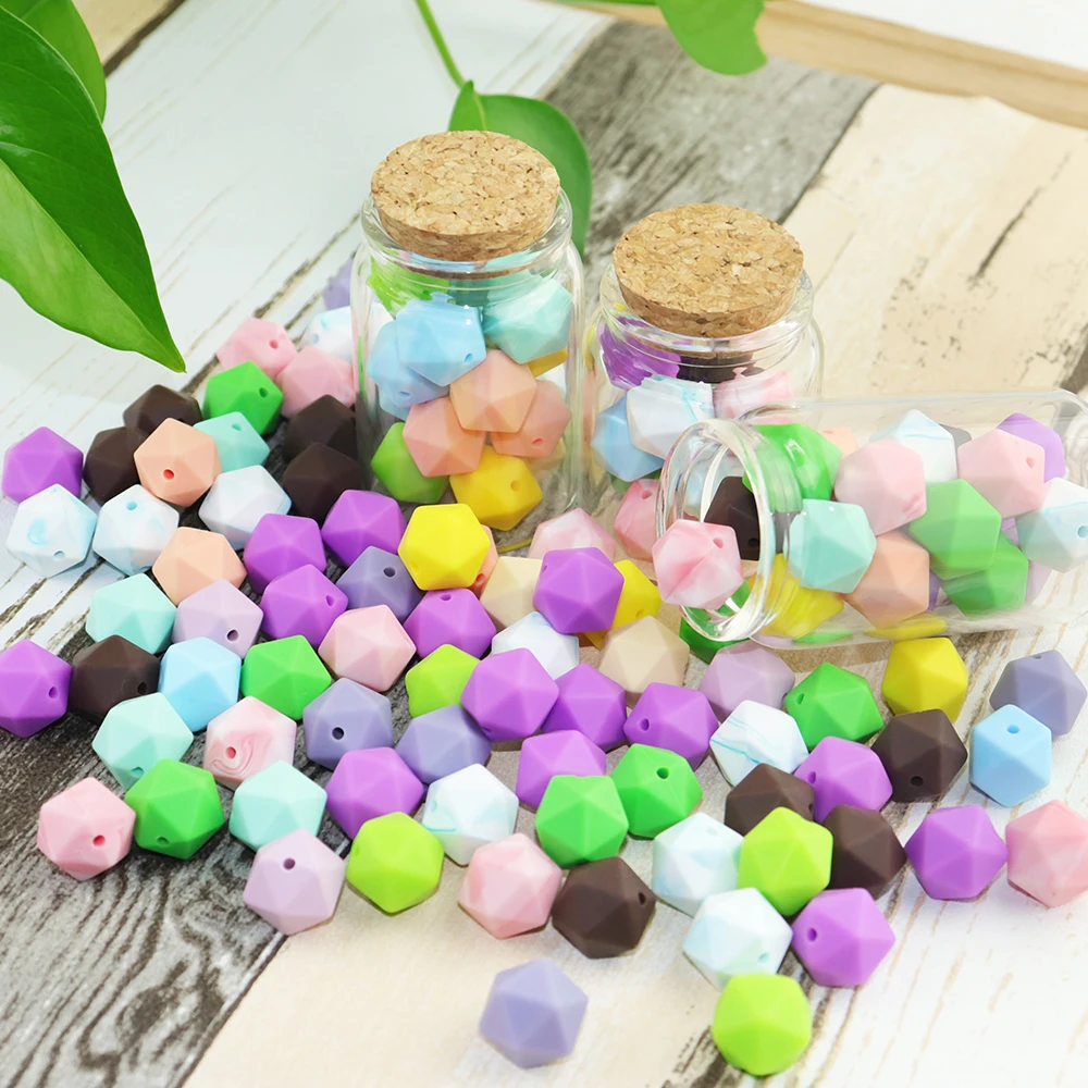 

20pcs 17mm Regular hexahedron Colorful Beads Teether Teething Beads BPA Free Food Grade Silicone Beads For Mommy Handmaking DIY